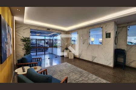 Apartamento para alugar com 141m², 3 quartos e 1 vaga Apartamento para alugar com 141m², 3 quartos e 1 vagaHall de entrada