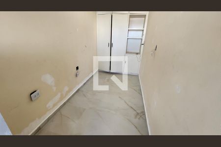 Apartamento para alugar com 141m², 3 quartos e 1 vaga Apartamento para alugar com 141m², 3 quartos e 1 vagaQuarto de Serviço