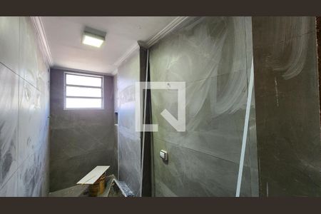 Apartamento para alugar com 141m², 3 quartos e 1 vaga Apartamento para alugar com 141m², 3 quartos e 1 vagaBanheiro da Suíte