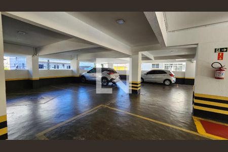 Apartamento para alugar com 141m², 3 quartos e 1 vaga Apartamento para alugar com 141m², 3 quartos e 1 vagaGaragem