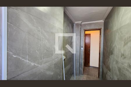 Apartamento para alugar com 141m², 3 quartos e 1 vaga Apartamento para alugar com 141m², 3 quartos e 1 vagaBanheiro da Suíte