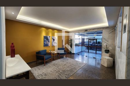 Apartamento para alugar com 141m², 3 quartos e 1 vaga Apartamento para alugar com 141m², 3 quartos e 1 vagaHall de entrada