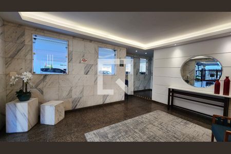 Apartamento para alugar com 141m², 3 quartos e 1 vaga Apartamento para alugar com 141m², 3 quartos e 1 vagaHall de entrada