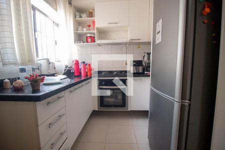 Apartamento à venda com 86m², 3 quartos e 2 vagasCozinha