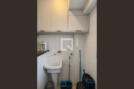 Apartamento para alugar com 75m², 2 quartos e 1 vaga Apartamento para alugar com 75m², 2 quartos e 1 vagaÁrea de Serviço