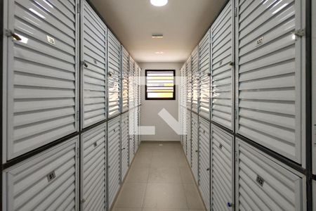 Apartamento para alugar com 75m², 2 quartos e 1 vaga Apartamento para alugar com 75m², 2 quartos e 1 vagaArmários