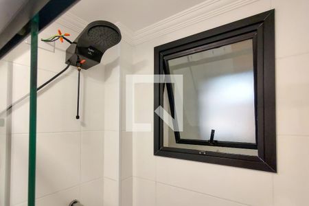 Apartamento para alugar com 75m², 2 quartos e 1 vaga Apartamento para alugar com 75m², 2 quartos e 1 vagaBanheiro da Suíte