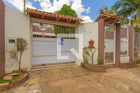 Casa à venda com 118m², 3 quartos e 1 vaga Casa à venda com 118m², 3 quartos e 1 vagaFachada