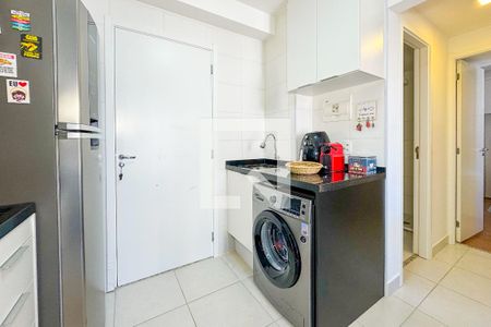 Apartamento para alugar com 34m², 2 quartos e 1 vaga Apartamento para alugar com 34m², 2 quartos e 1 vagaCozinha e Área de Serviço