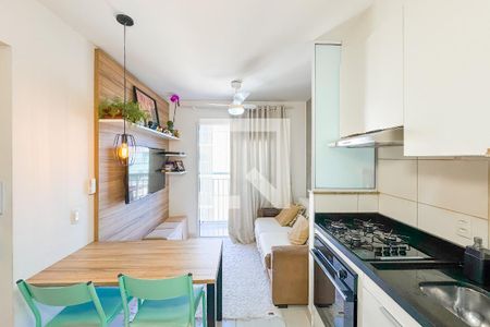 Apartamento para alugar com 34m², 2 quartos e 1 vaga Apartamento para alugar com 34m², 2 quartos e 1 vagaSala