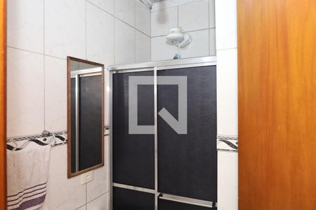 Casa à venda com 66m², 2 quartos e 2 vagasBanheiro 1