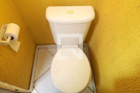 Casa à venda com 66m², 2 quartos e 2 vagasBanheiro 2