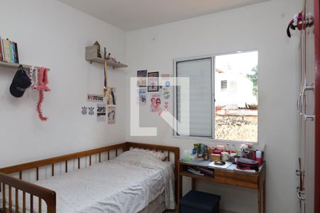 Casa à venda com 66m², 2 quartos e 2 vagasQuarto 2