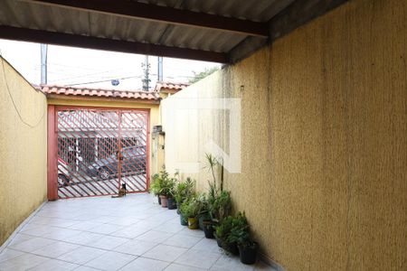 Casa à venda com 66m², 2 quartos e 2 vagasGaragem