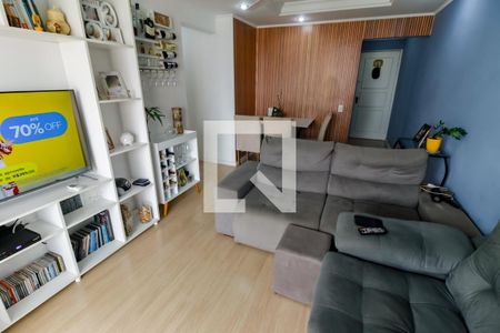 Sala de apartamento para alugar com 3 quartos, 73m² em Vila Suzana, São Paulo