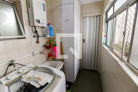 Apartamento à venda com 73m², 3 quartos e 1 vaga Apartamento à venda com 73m², 3 quartos e 1 vagaÁrea de Serviço
