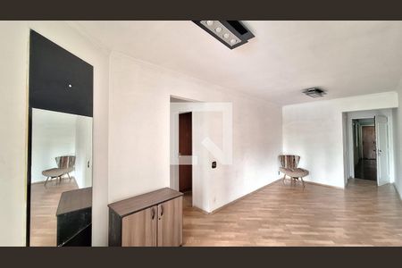 Apartamento à venda com 64m², 2 quartos e 1 vaga Apartamento à venda com 64m², 2 quartos e 1 vagaDetalhe Sala