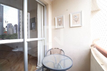 Apartamento à venda com 64m², 2 quartos e 1 vagaVaranda