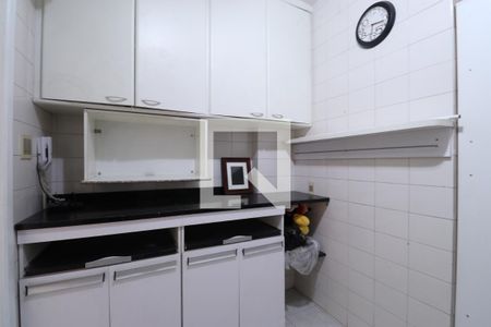 Apartamento à venda com 64m², 2 quartos e 1 vagaCozinha