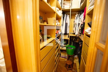 Casa à venda com 220m², 4 quartos e 4 vagasQuarto 1