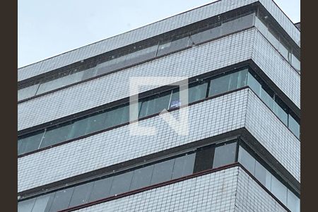 Apartamento para alugar com 107m², 4 quartos e 1 vaga Apartamento para alugar com 107m², 4 quartos e 1 vagaPlaca