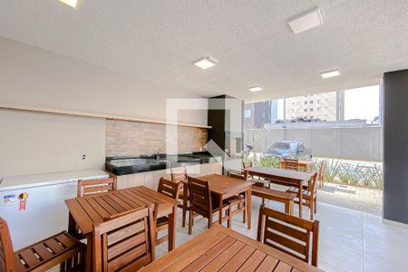 Apartamento para alugar com 38m², 2 quartos e 1 vagaÁrea comum - Churrasqueira