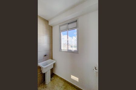 Apartamento para alugar com 38m², 2 quartos e 1 vagaÁrea de Serviço