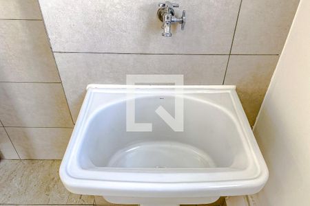 Apartamento para alugar com 38m², 2 quartos e 1 vagaÁrea de Serviço