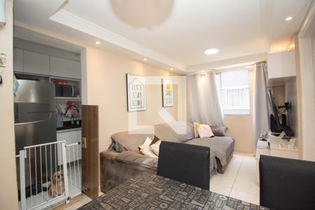 Sala de apartamento para alugar com 3 quartos, 61m² em Vila Zat, São Paulo