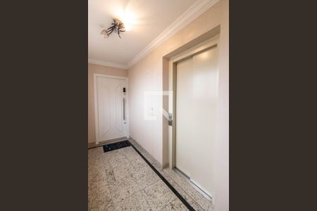 Apartamento à venda com 153m², 3 quartos e 3 vagasHall social