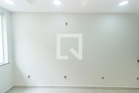 Sala de casa para alugar com 2 quartos, 47m² em Madureira, Rio de Janeiro
