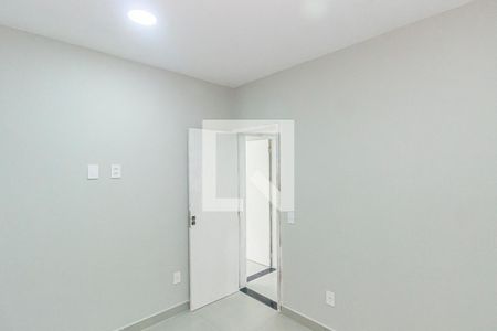 Quarto 1 de casa para alugar com 2 quartos, 47m² em Madureira, Rio de Janeiro