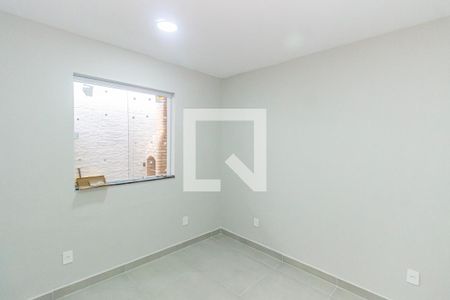 Quarto 1 de casa para alugar com 2 quartos, 47m² em Madureira, Rio de Janeiro