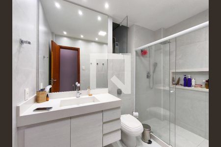 Apartamento para alugar com 89m², 2 quartos e 1 vaga Apartamento para alugar com 89m², 2 quartos e 1 vagaBanheiro Corredor
