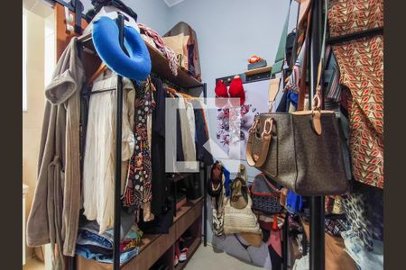 Apartamento para alugar com 89m², 2 quartos e 1 vaga Apartamento para alugar com 89m², 2 quartos e 1 vagaCloset da suíte