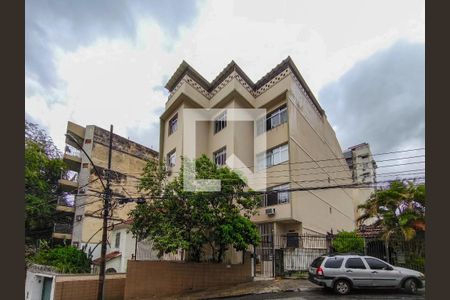Apartamento para alugar com 89m², 2 quartos e 1 vaga Apartamento para alugar com 89m², 2 quartos e 1 vagaFachada e portaria