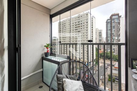 Varanda de kitnet/studio à venda com 1 quarto, 25m² em Pinheiros, São Paulo