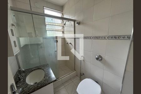Apartamento à venda com 72m², 2 quartos e sem vagaBanheiro