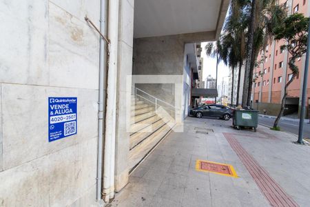 Studio à venda com 27m², 1 quarto e sem vaga Studio à venda com 27m², 1 quarto e sem vagaFachada