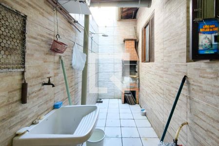 Casa de condomínio para alugar com 100m², 1 quarto e 1 vaga Casa de condomínio para alugar com 100m², 1 quarto e 1 vagaÁrea de Serviço