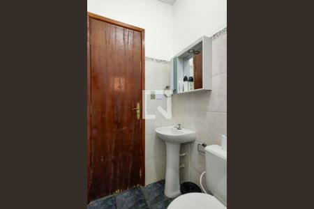 Casa de condomínio para alugar com 100m², 1 quarto e 1 vaga Casa de condomínio para alugar com 100m², 1 quarto e 1 vagaBanheiro