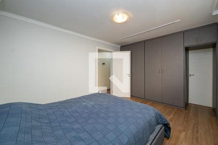 Casa à venda com 100m², 3 quartos e 2 vagasSuíte 2