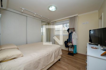 Casa à venda com 100m², 3 quartos e 2 vagasSuíte 1