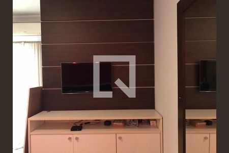 Casa à venda com 140m², 2 quartos e 2 vagasSuite 2 - TV e rack