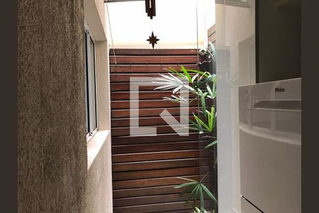 Casa à venda com 140m², 2 quartos e 2 vagasQuintal -estendal