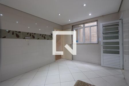 Casa à venda com 171m², 3 quartos e 2 vagasCozinha