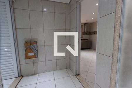 Casa à venda com 171m², 3 quartos e 2 vagasLavanderia