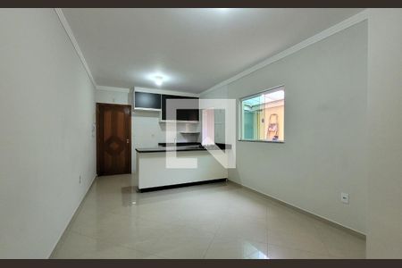 Sala de apartamento para alugar com 2 quartos, 51m² em Jardim Silvana, Santo André
