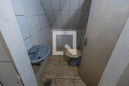 Casa para alugar com 70m², 2 quartos e 1 vaga Casa para alugar com 70m², 2 quartos e 1 vagaBanheiro