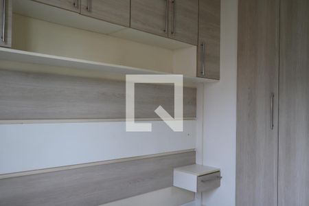 Quarto 1 de apartamento para alugar com 2 quartos, 54m² em Jardim Maria Duarte, São Paulo